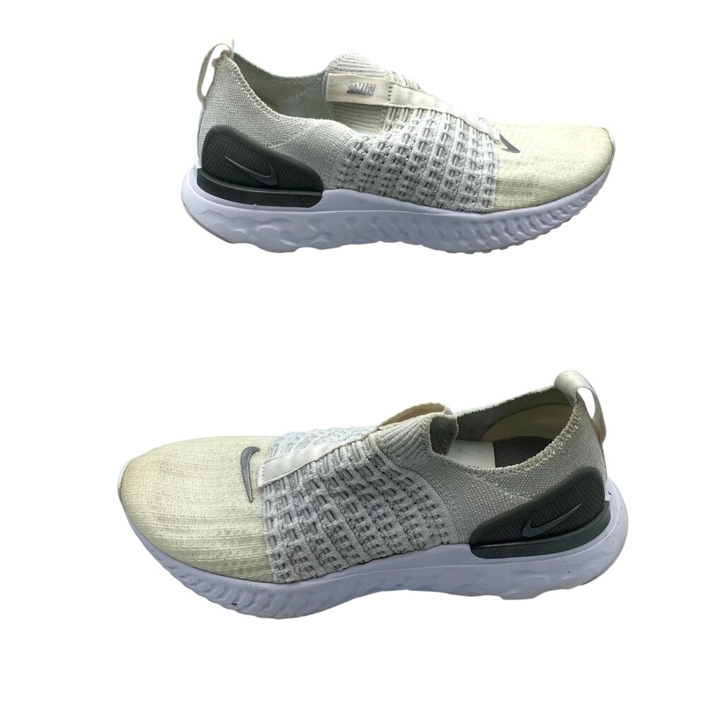Nike React Phantom Run Flyknit 2 CJ0280-100 Womens 7 Sneaker White Running Shoes